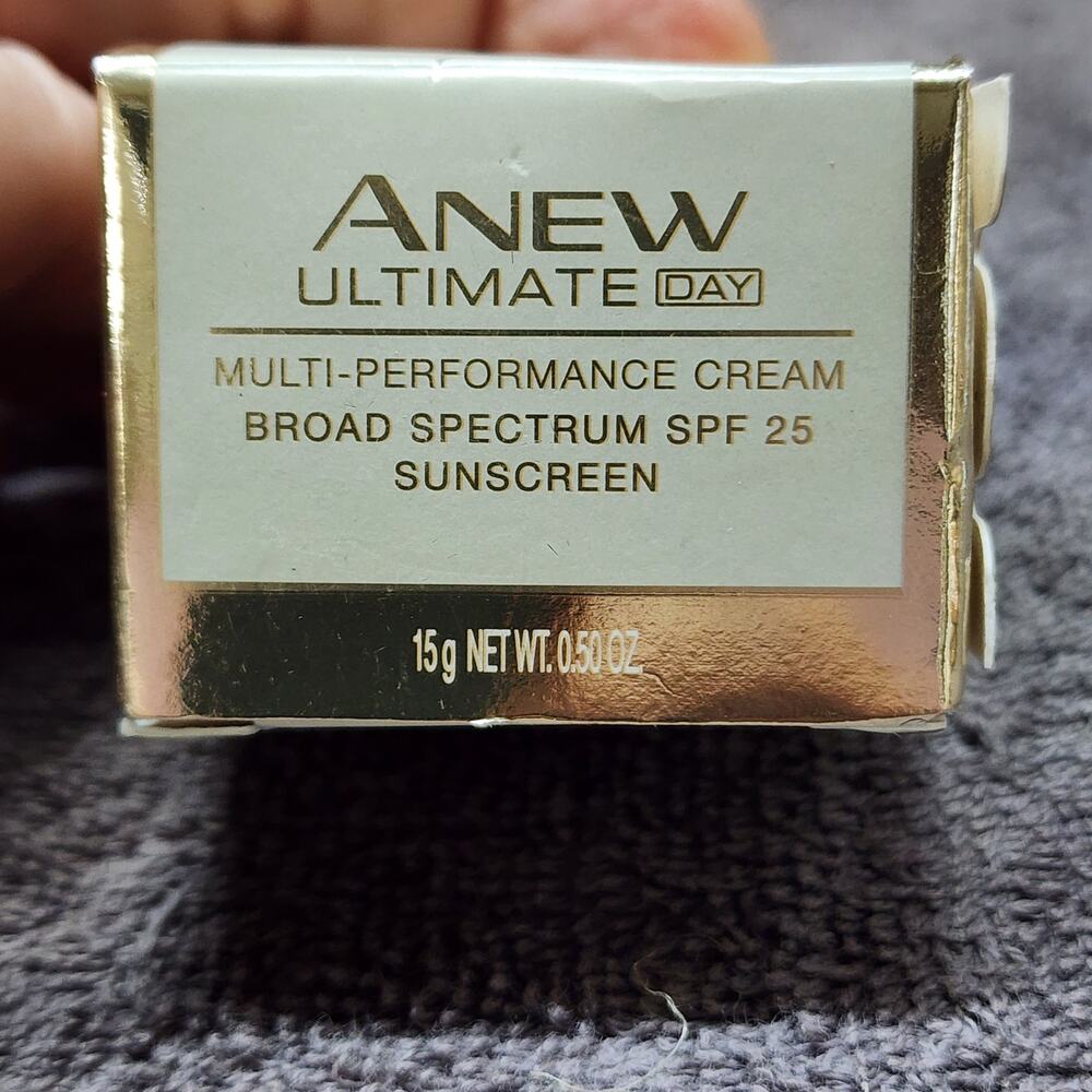 New Avon Day Ultimate Multi-Purpose Cream new .5oz. b34